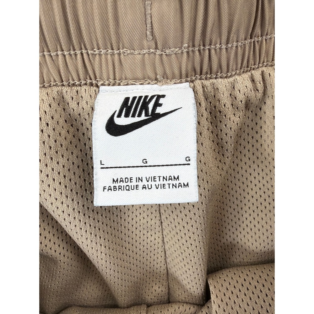 Nike Mens Tan Athletic Shorts Large Mesh Lined Drawstring Pockets AR2382-247 - Picture 2 of 11